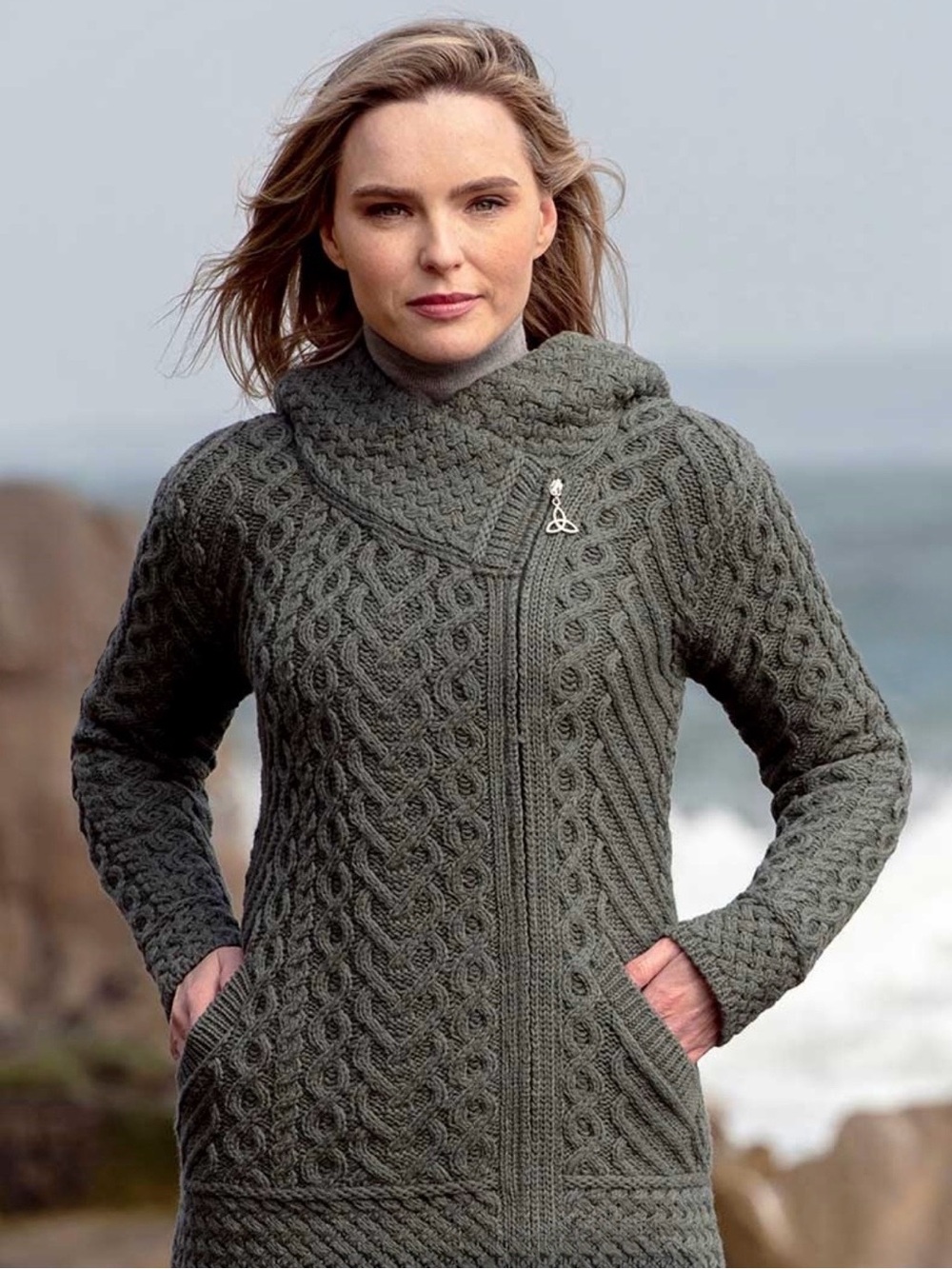 Aran Crafts 100% Merino Wool Hooded Cardigan XL Irish Cable Knit Zip Sweater